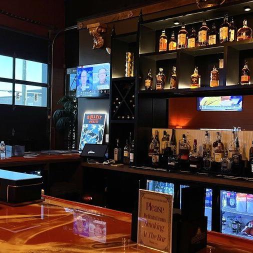 Bay Cigar Lounge